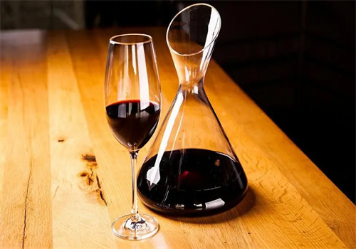 林海葡萄酒 品味自然与岁月的馈赠